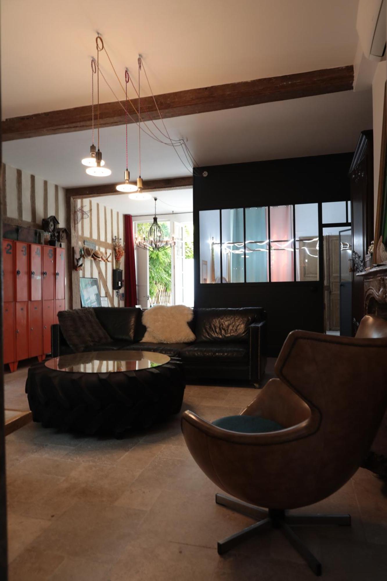 Apartment Atelier Des Glycines, Bouchon De Champagne, Sublime Site Patrimonial *